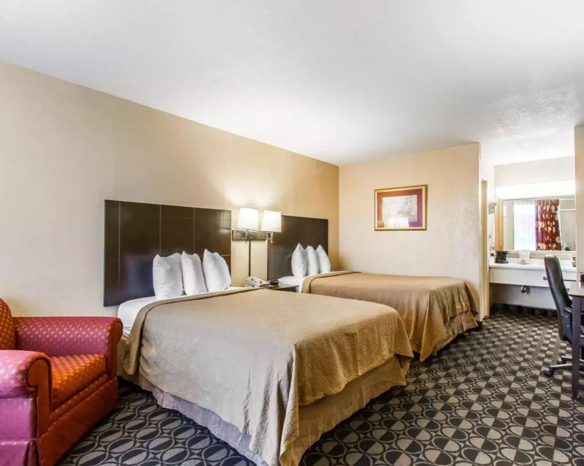 Quality Inn Ada Near University Ngoại thất bức ảnh