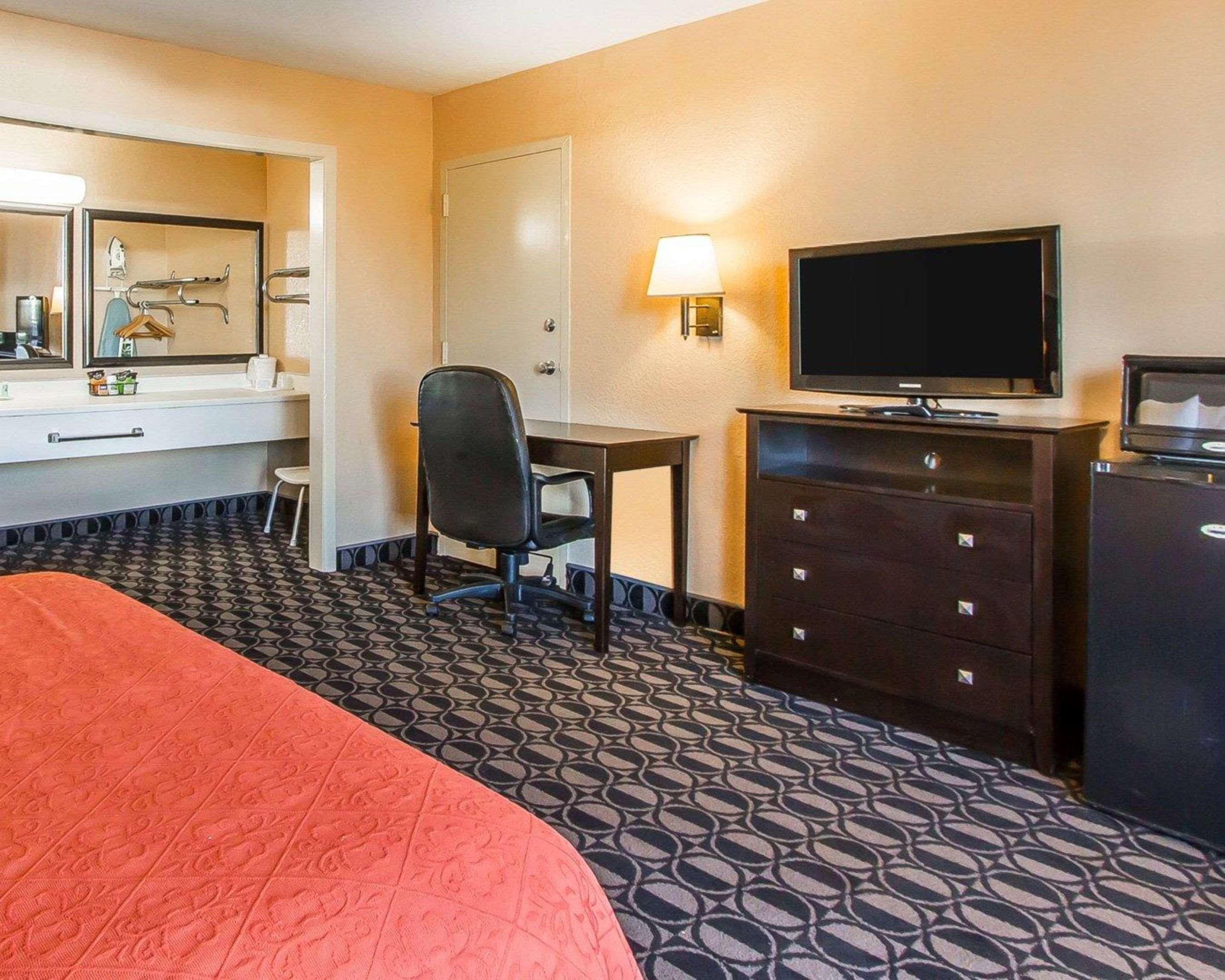 Quality Inn Ada Near University Ngoại thất bức ảnh