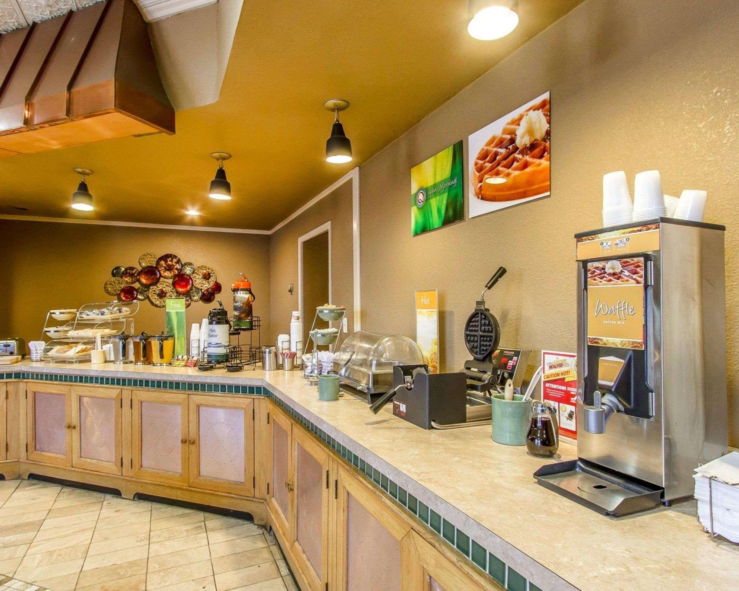 Quality Inn Ada Near University Ngoại thất bức ảnh