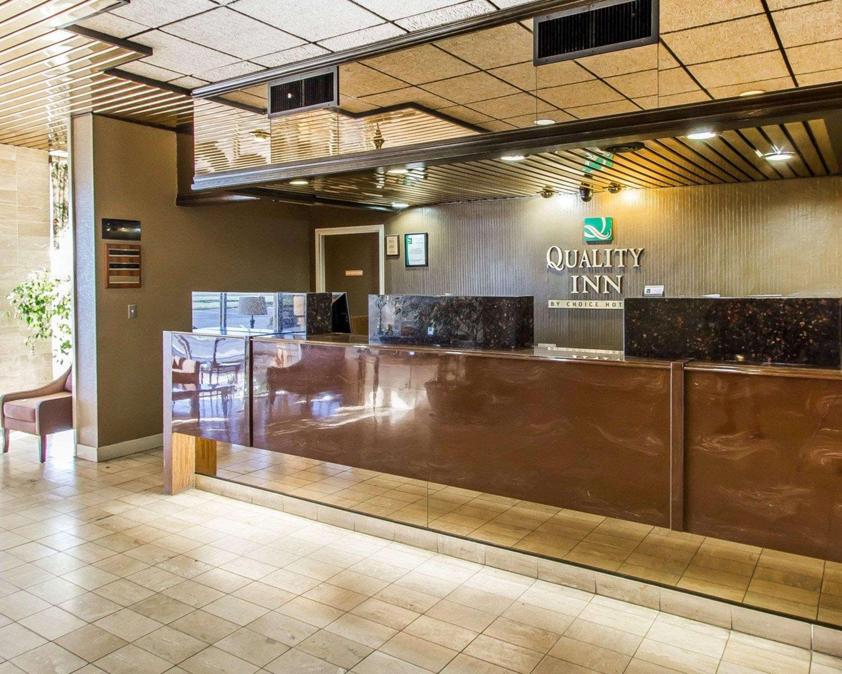 Quality Inn Ada Near University Ngoại thất bức ảnh