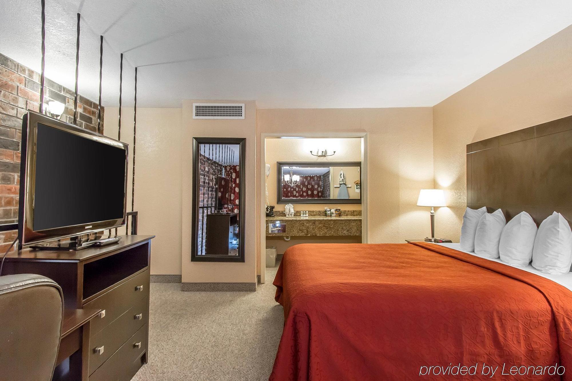 Quality Inn Ada Near University Ngoại thất bức ảnh